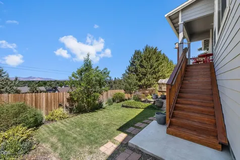 2318 SW Valleyview Drive Redmond OR 97756