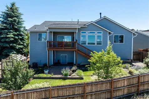 2318 SW Valleyview Drive Redmond OR 97756