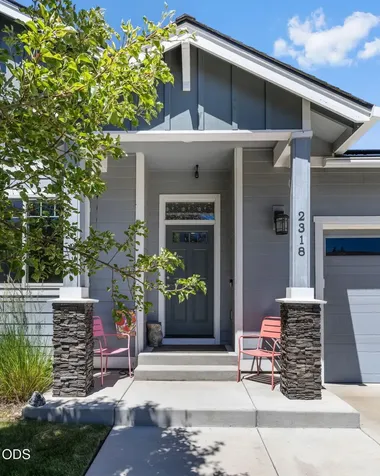 2318 SW Valleyview Drive Redmond OR 97756