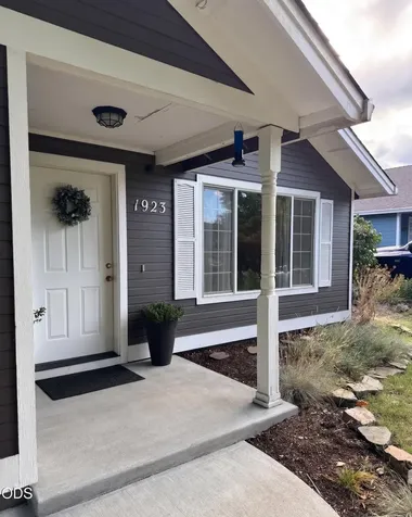1923 Prune Street Medford OR 97501