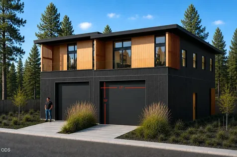485 N Pine Street Sisters OR 97759