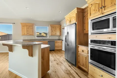 3721 SW Tommy Armour Lane Redmond OR 97756