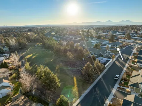 3721 SW Tommy Armour Lane Redmond OR 97756