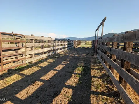 15655 W Langell Valley Road Bonanza OR 97623