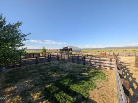 15655 W Langell Valley Road Bonanza OR 97623