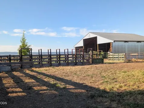 15655 W Langell Valley Road Bonanza OR 97623