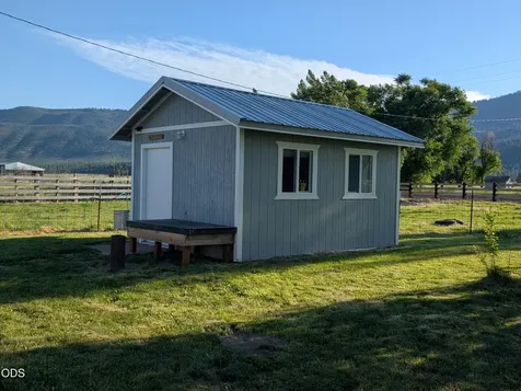 15655 W Langell Valley Road Bonanza OR 97623
