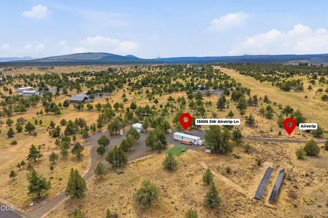 13005 SW Airstrip Lane Culver OR 97734