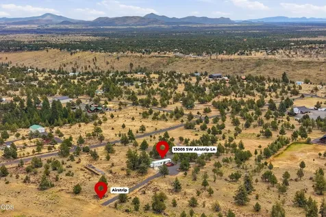 13005 SW Airstrip Lane Culver OR 97734