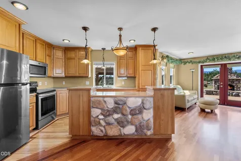 66967 Lance Road Bend OR 97703
