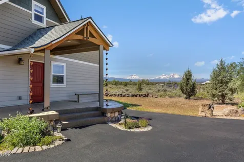 66967 Lance Road Bend OR 97703