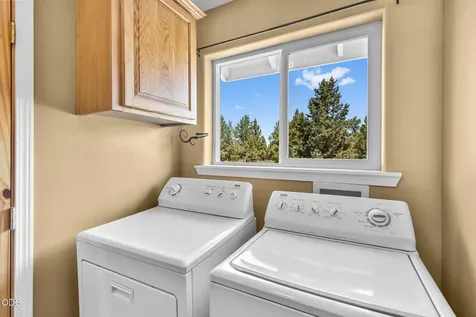 66967 Lance Road Bend OR 97703
