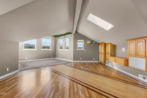 66967 Lance Road Bend OR 97703