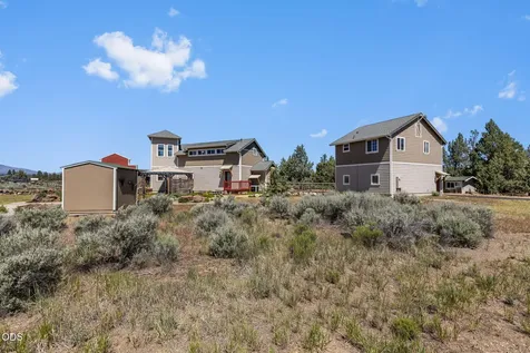 66967 Lance Road Bend OR 97703