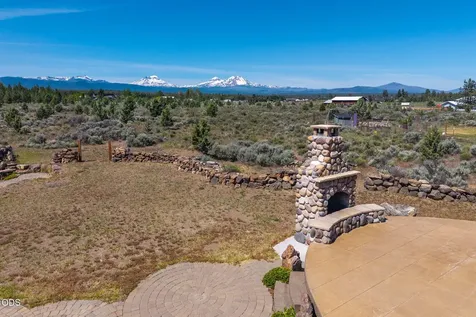 66967 Lance Road Bend OR 97703