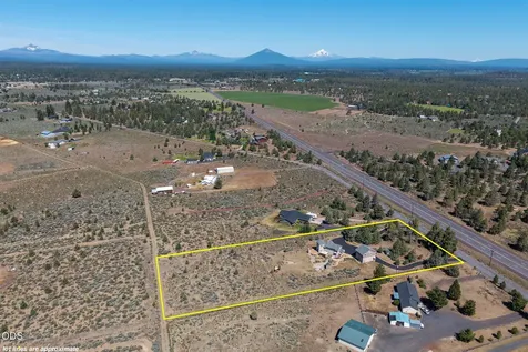 66967 Lance Road Bend OR 97703