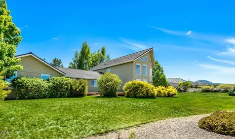 8341 SW Copley Road Powell Butte OR 97753