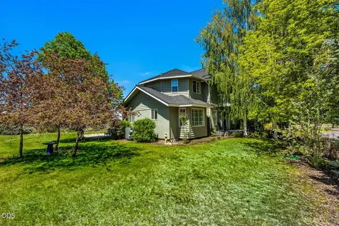 8341 SW Copley Road Powell Butte OR 97753
