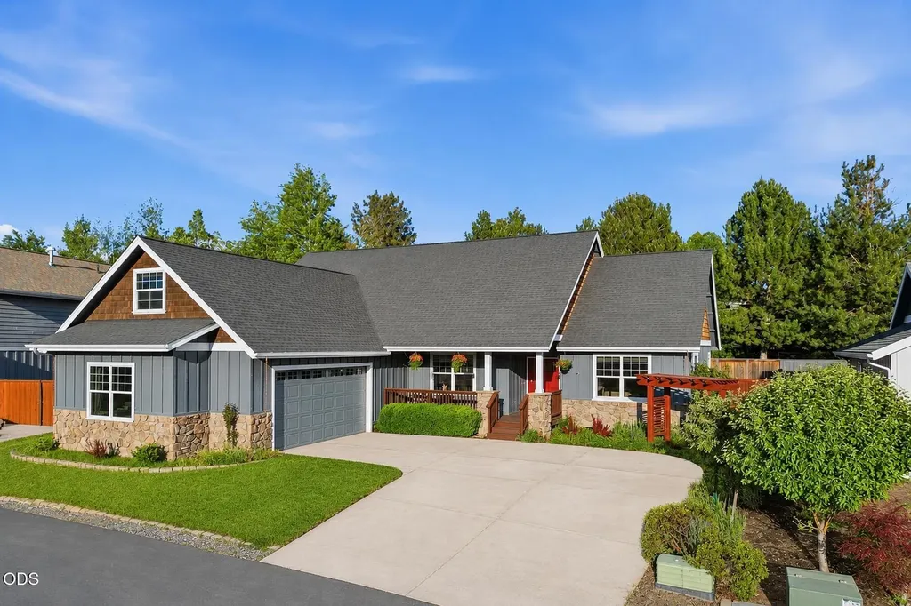 61172 Hilmer Creek Drive Bend OR 97702