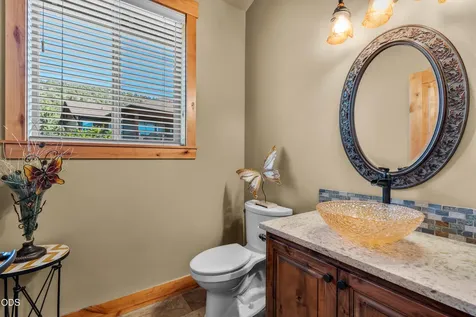 10792 Ironstone Court Redmond OR 97756