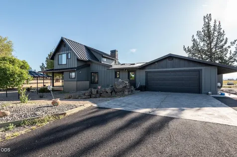 26275 Willard Road Bend OR 97701