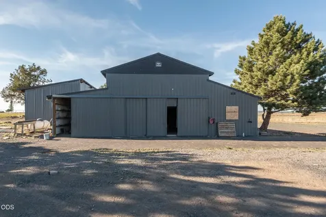 26275 Willard Road Bend OR 97701