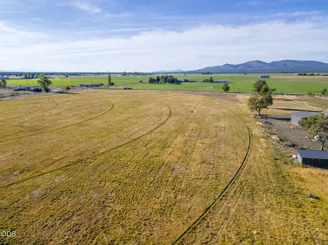 26275 Willard Road Bend OR 97701