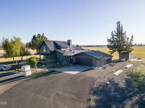 26275 Willard Road Bend OR 97701
