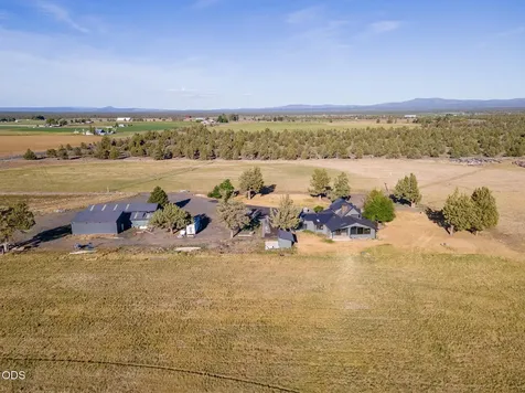 26275 Willard Road Bend OR 97701