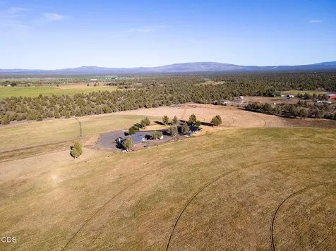 26275 Willard Road Bend OR 97701