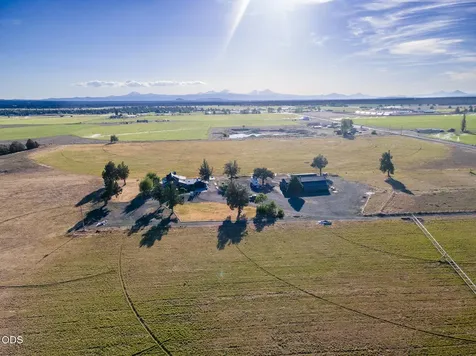 26275 Willard Road Bend OR 97701