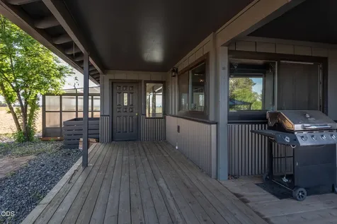 26275 Willard Road Bend OR 97701