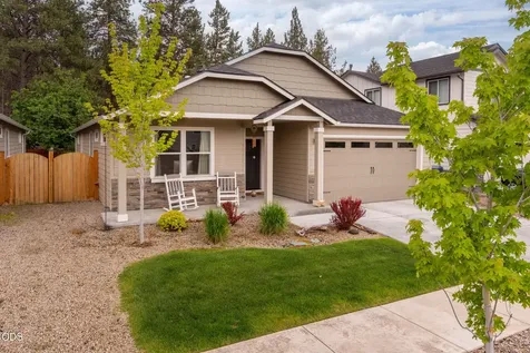 20417 SE Senden Lane Bend OR 97702