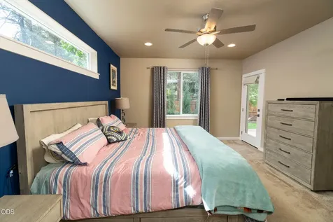 20417 SE Senden Lane Bend OR 97702