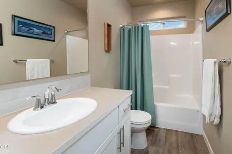 20417 SE Senden Lane Bend OR 97702