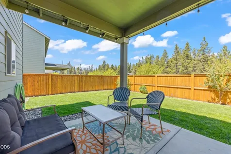 16504 Pine Creek Drive La Pine OR 97739