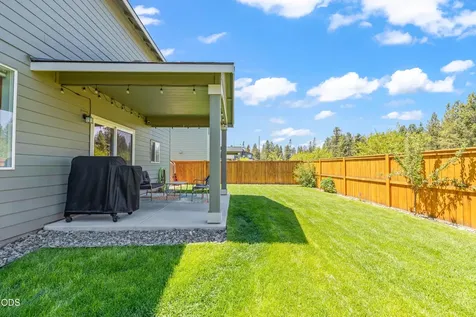 16504 Pine Creek Drive La Pine OR 97739