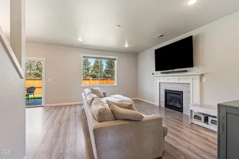 16504 Pine Creek Drive La Pine OR 97739