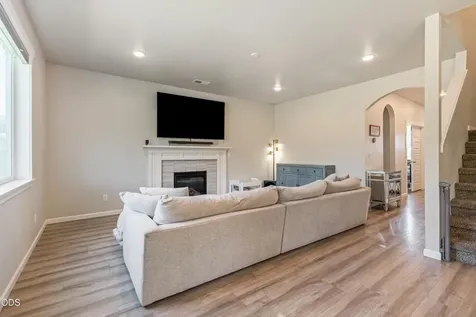 16504 Pine Creek Drive La Pine OR 97739