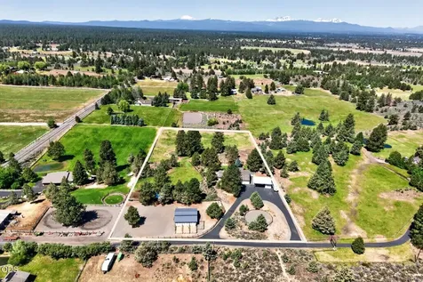 60376 Arnold Market Bend OR 97702