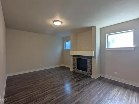 2337 NW Debron Lane Bend OR 97703