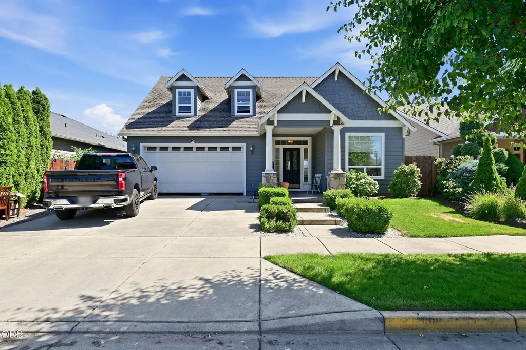 169 Alta Lane Central Point OR 97502