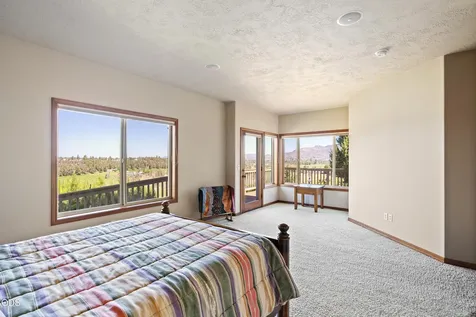 6900 NE 1st Street Redmond OR 97756