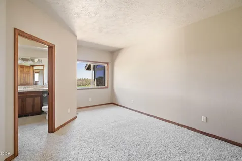 6900 NE 1st Street Redmond OR 97756