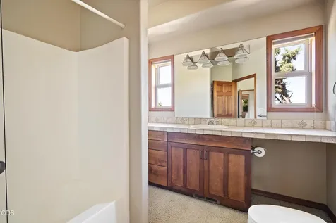 6900 NE 1st Street Redmond OR 97756