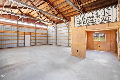 6900 NE 1st Street Redmond OR 97756