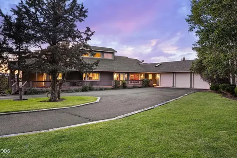 6900 NE 1st Street Redmond OR 97756
