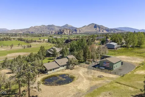 6900 NE 1st Street Redmond OR 97756
