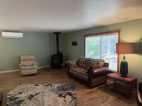 15740 Cornell Road La Pine OR 97739