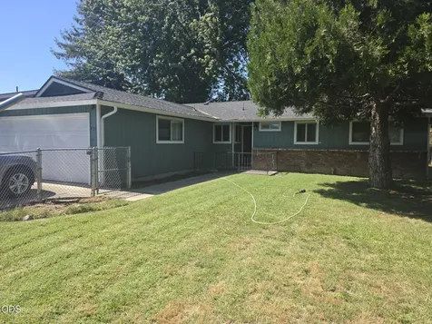421 Morningside Street Medford OR 97501